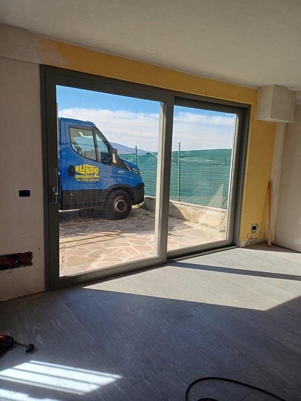 Porta finestra a Pavia